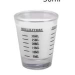 Petit verre doseur gradué 10