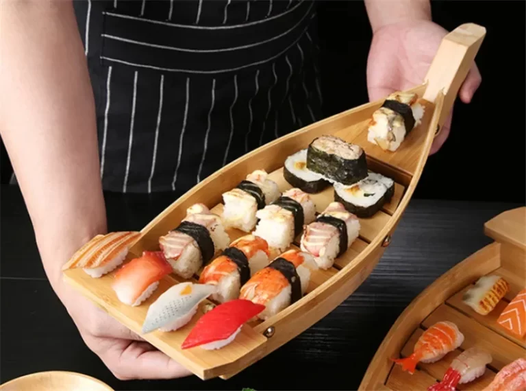 Plateau sushi bateau 3